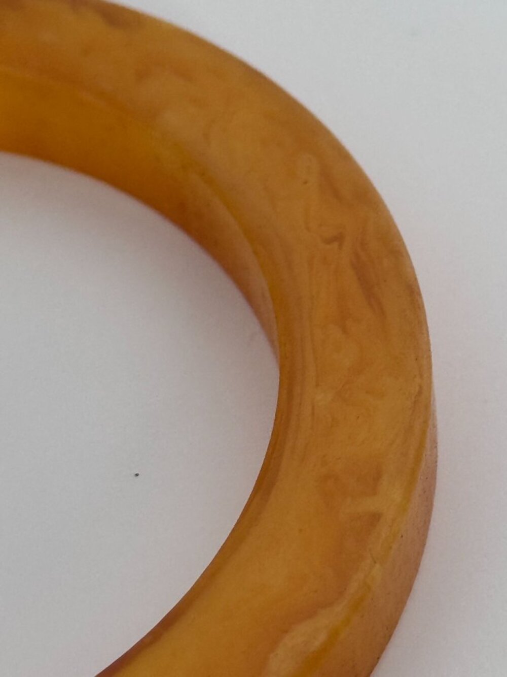 Bakelite Bangle Bracelet Vintage 1940s Marbled Amber Butterscotch Yellow Jewelry - Picture 7 of 11